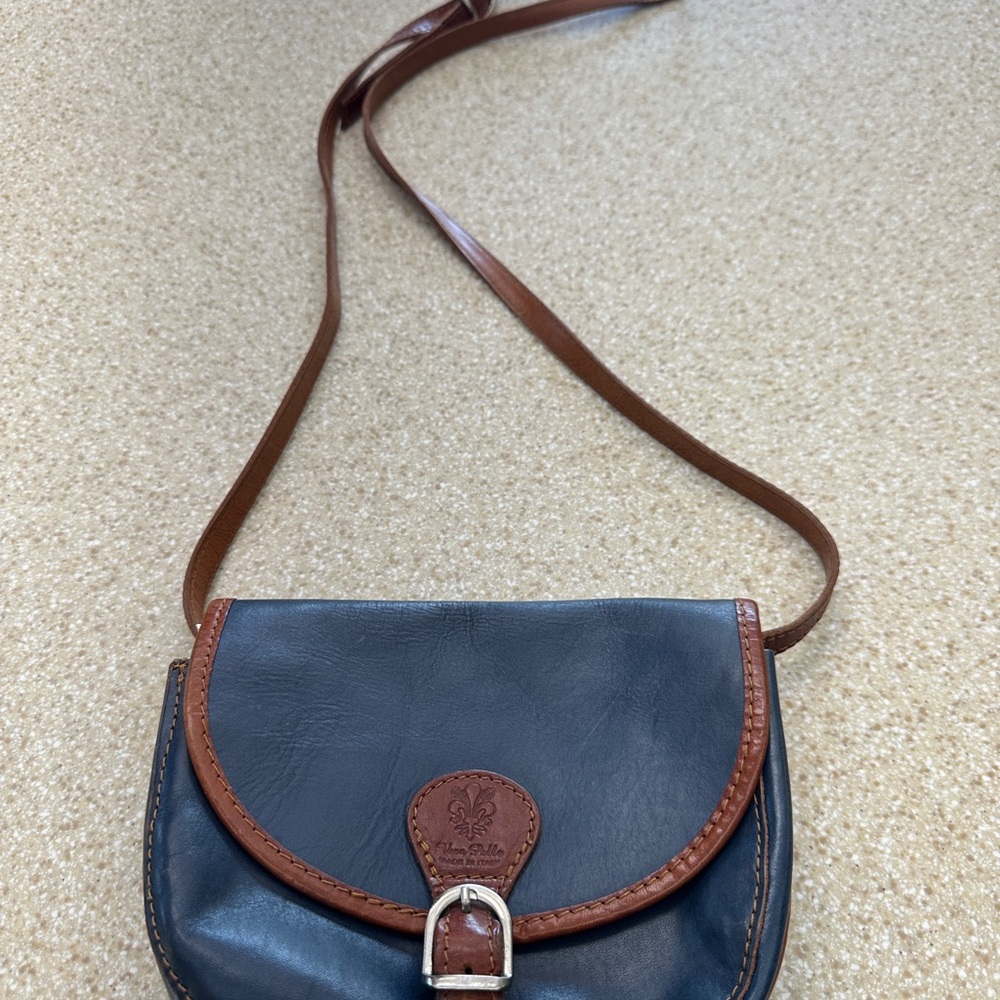 Vera Pelle Navy and Brown Leather Crossbody Bag